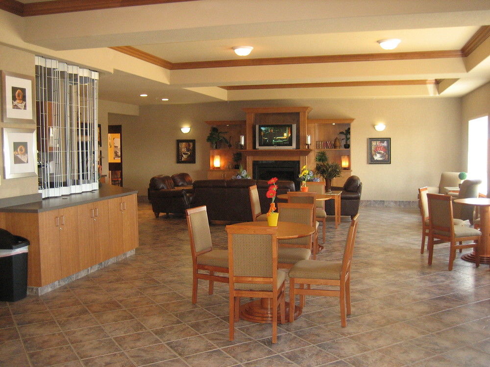 Clarion Pointe Hotel Rimbey Exterior foto